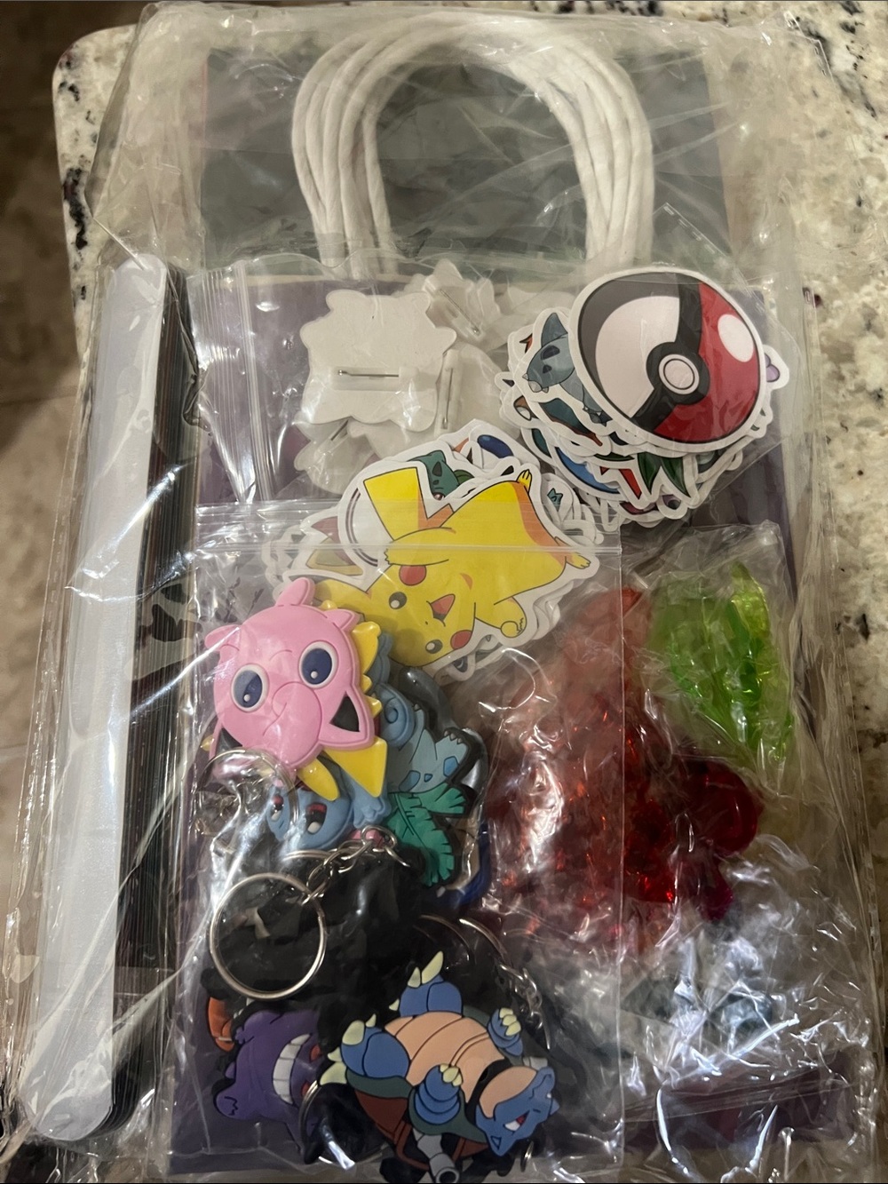 Pokemon Multicolor Accessory Pack with White Cable 110 pieces